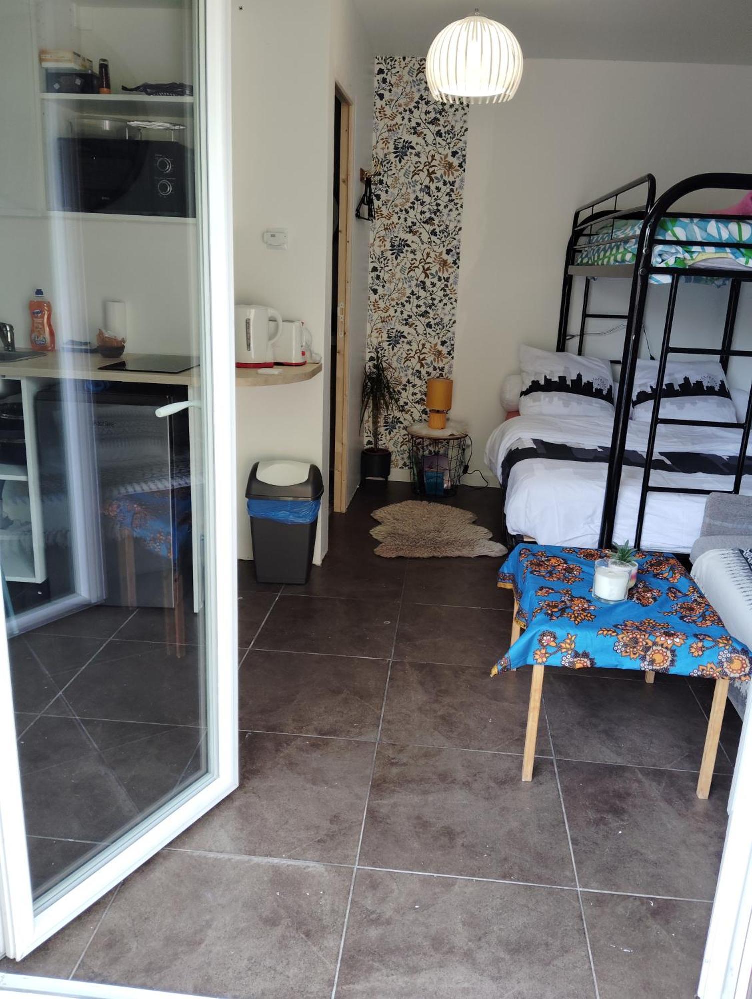 Chaleureux Sans-visa-vis Apartment *